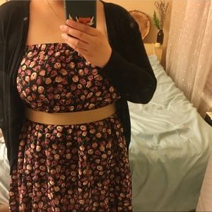 Black polyester dress with tulips